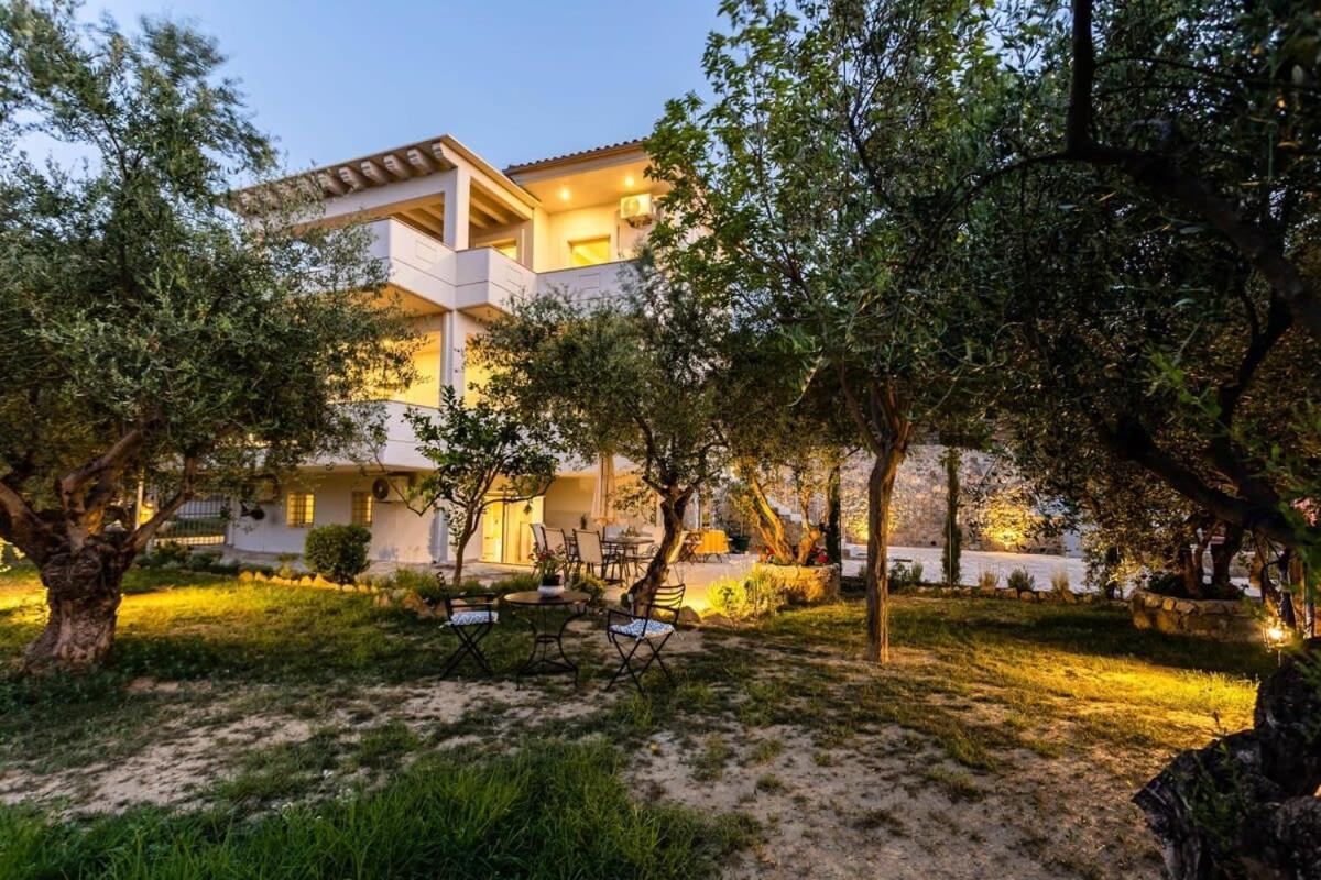 Kitries Summer Getaway - Eden Sandy Suite Kitriai Bagian luar foto